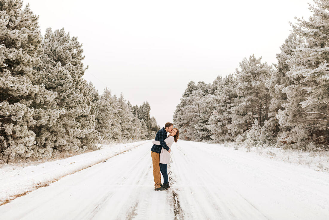 Minnesota winter engagement photos